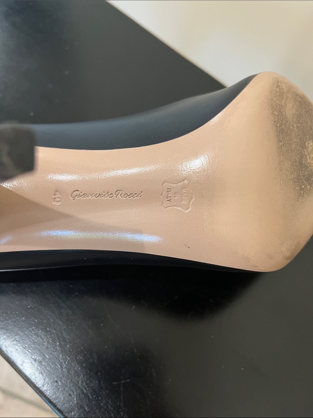 Gianvito Rossi Scarlett Black Leather Stiletto Pumps - Size 40 EU - Picture 16 of 16